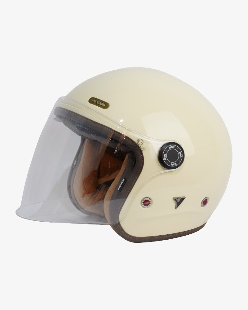 Metropolitan in Gloss Cream