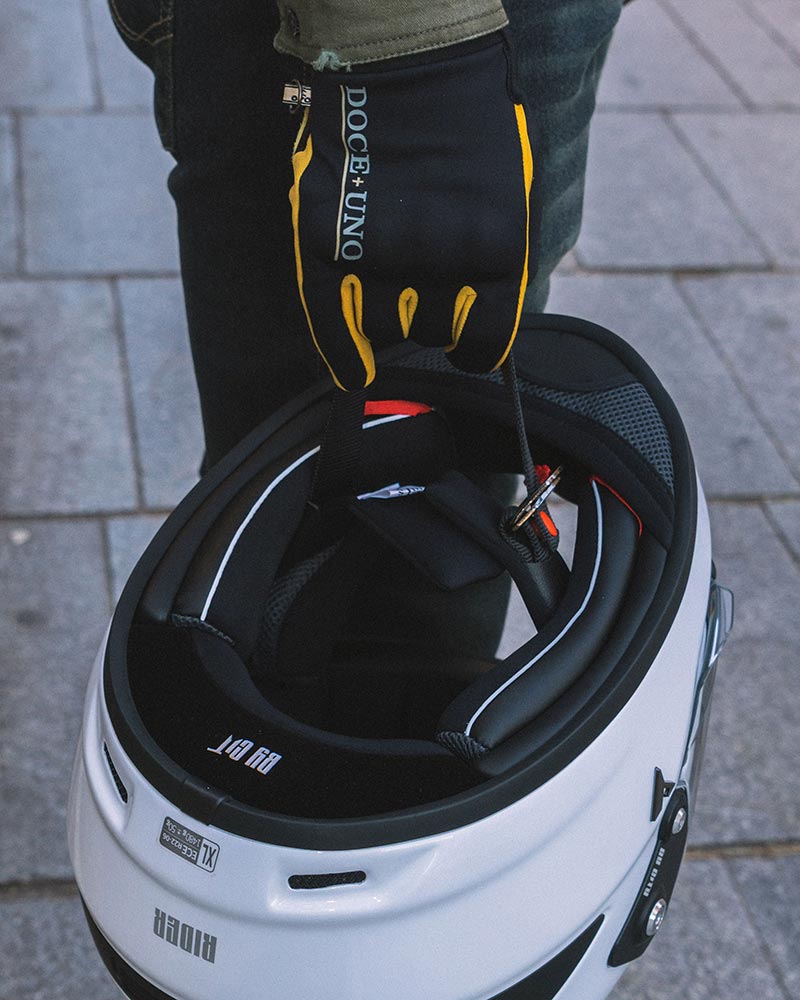 By City Rider 06 in Pearl White